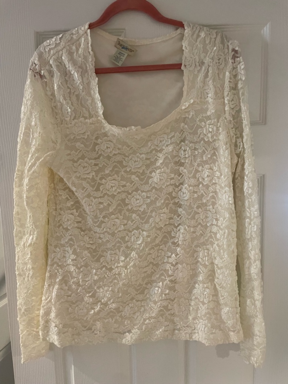 TravelSmith Cream Lace Scoop Neck Blouse